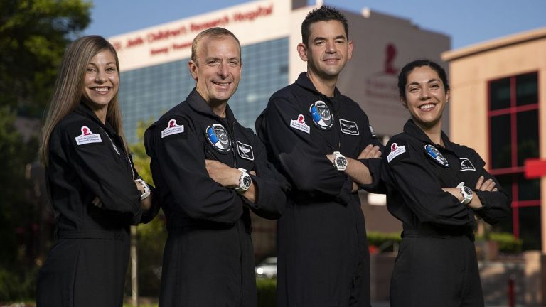 SpaceX, Polaris Dawn misyonuyla ilk özel uzay yürüyüşünü gerçekleştirecek