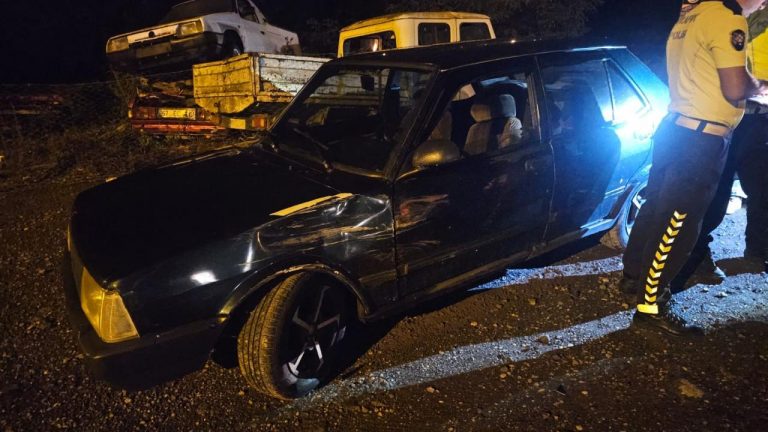 Zonguldak’ta yağmurda iki araç çarpıştı: 2 yaralı