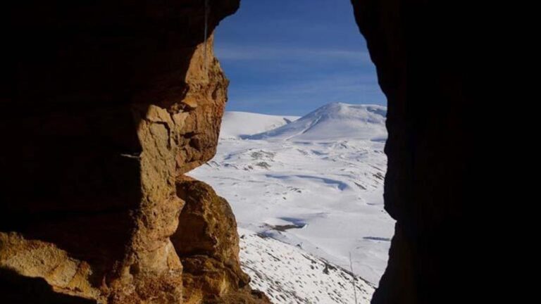 Diyadi'nin saklı cenneti; Meya Mağaraları