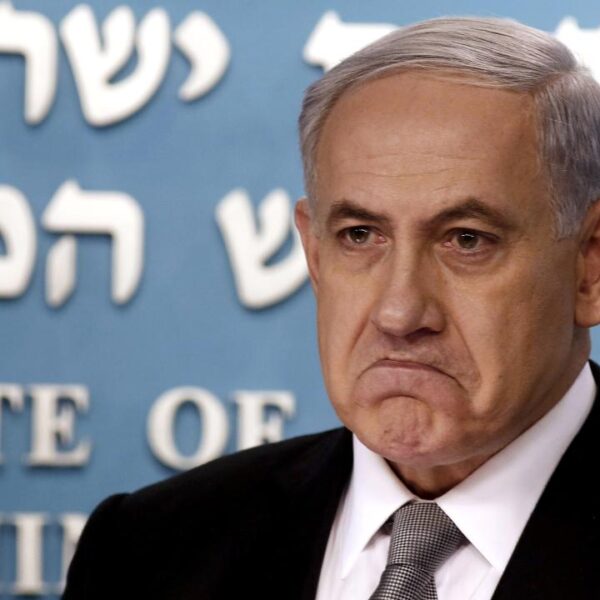 Netanyahu: İran çok ağır bir fiyat ödeyecek