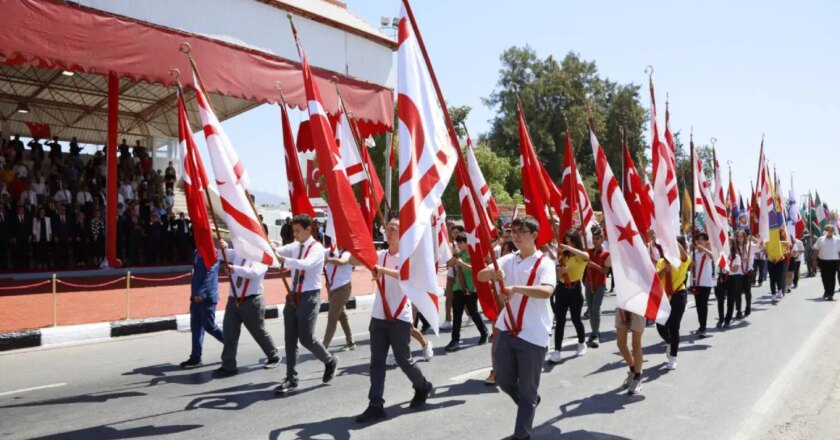Kıbrıs’ın barış operasyonunun 51. yıldönümü: “Türkler katliamlarla korundu” – Türkiye haberlerini kırmak