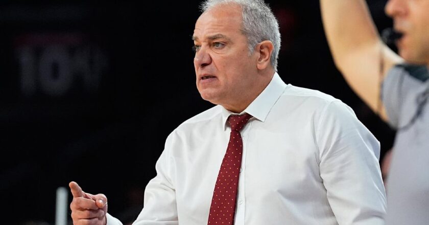 Galatasaray Ekrem Memnun’la yollarını ayırdı